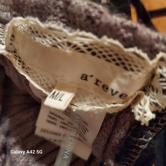 Áreve brand leg warmers - Picture 6 of 7